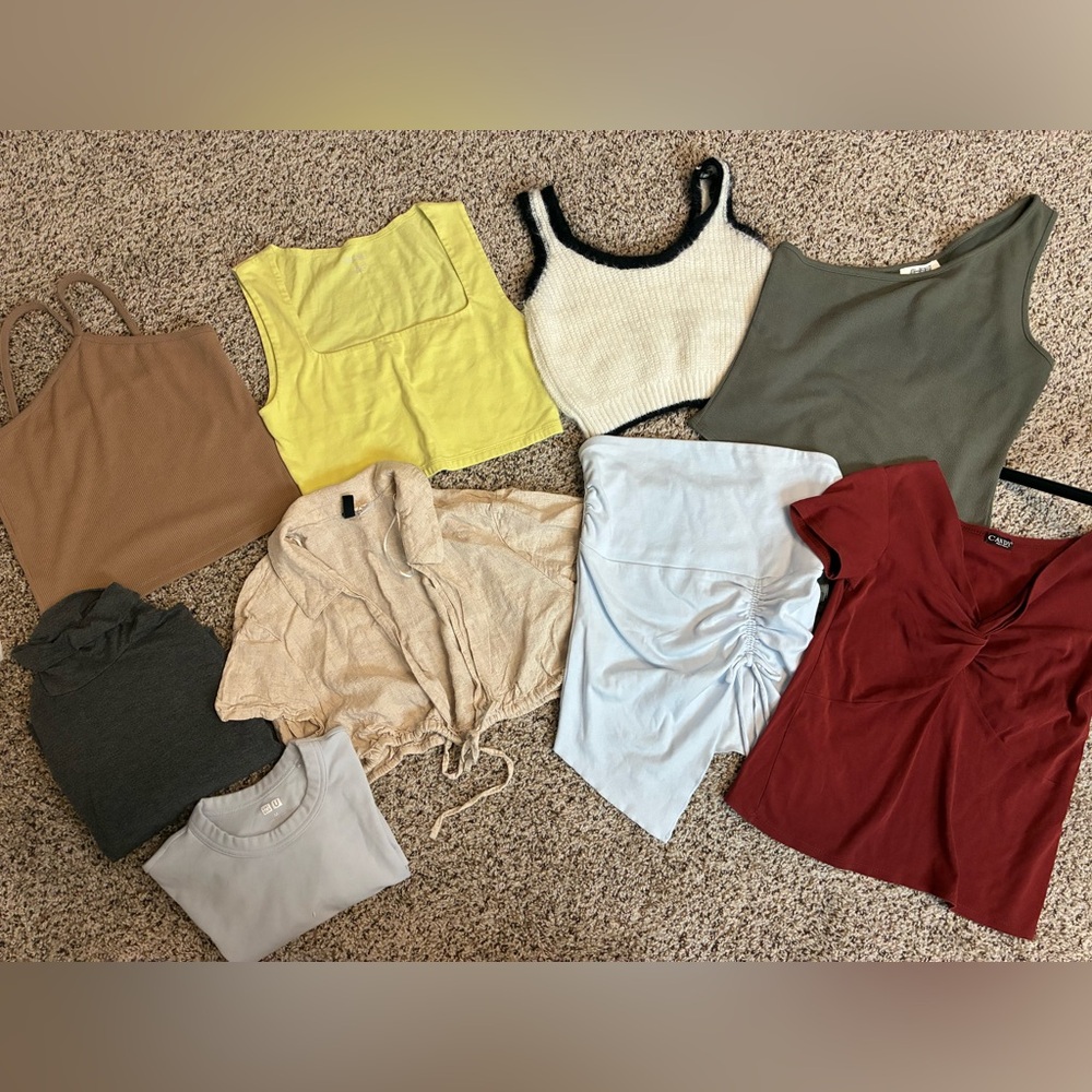 Women bundle of 9 shirts and tops